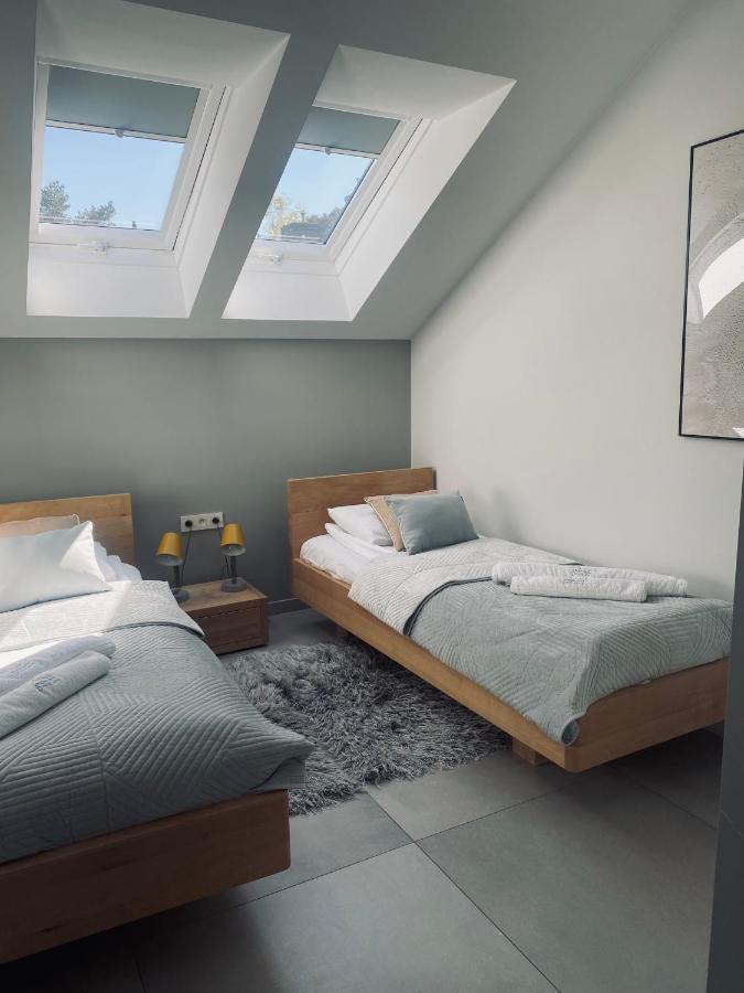 Apartament Dwie Sosny Patrycja ウストロニエ・モルスキエ エクステリア 写真